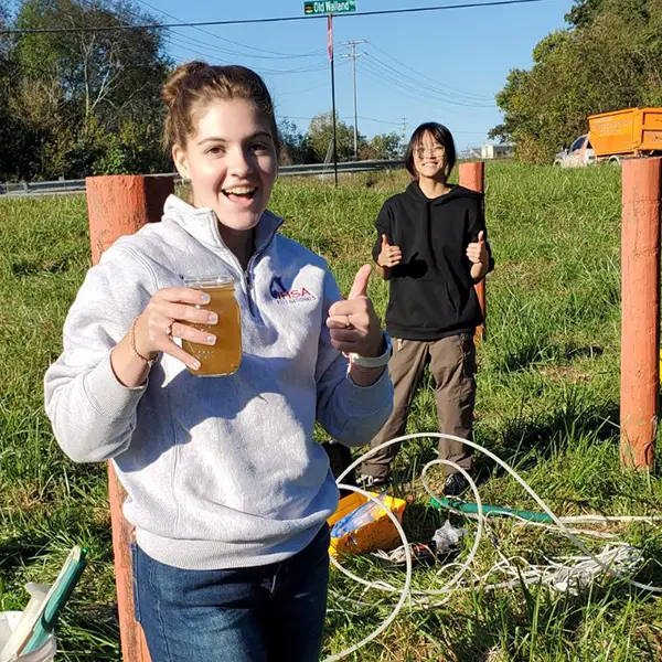 Environmental Studies Majors Analyze Water at Dairy